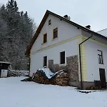 Romanticky Vejminek Pod Horami Daire Kounov