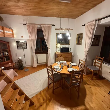 Daire Romanticky Vejminek Pod Horami Kounov