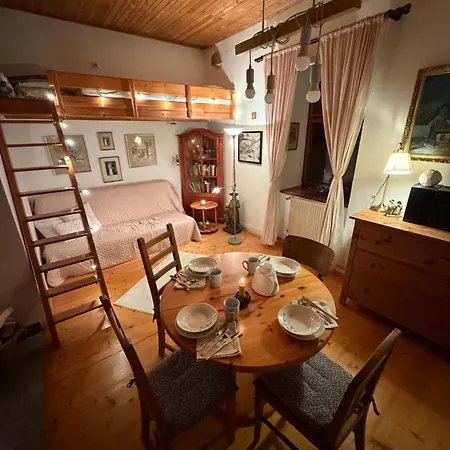 דירה Romanticky Vejminek Pod Horami Kounov