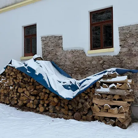 Romanticky Vejminek Pod Horami Appartamento