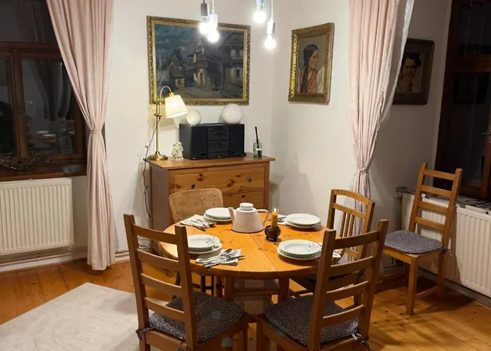 Romanticky Vejminek Pod Horami דירה