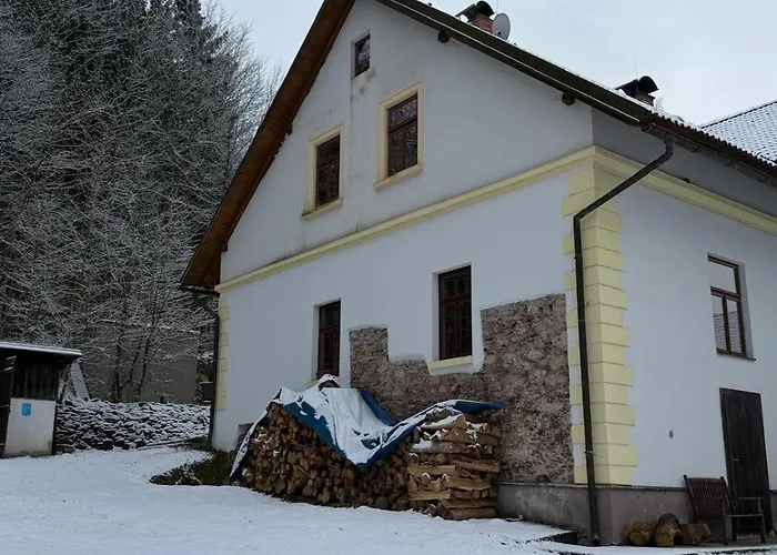 Romanticky Vejminek Pod Horami Lägenhet Kounov